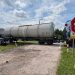 Zderzenie samochodu z pociągiem. Dwie osoby w szpitalu 10 pociag