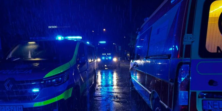 Pożar wybuchł nocą- ewakuowano mieszkańców 1 Fot. FB: OSP KSRG Nowa Wieś Ełcka