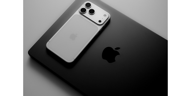 iPhone 17 w codziennym użytkowaniu – co oferuje nowa generacja? 1 ubeyonroad sznwse97mq0 unsplash 1