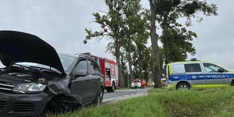 19-letni kierowca BMW sprawcą kolizji 1 wypadek wegorzewo crop