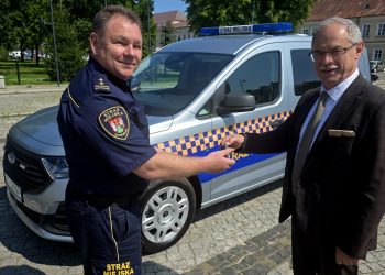 Nowy radiowóz dla suwalskiej Straży Miejskiej 2 Źródło: UM Suwałki