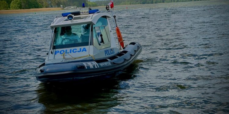 Bez uprawnień i po alkoholu na skuterze 1 KPP Augustów