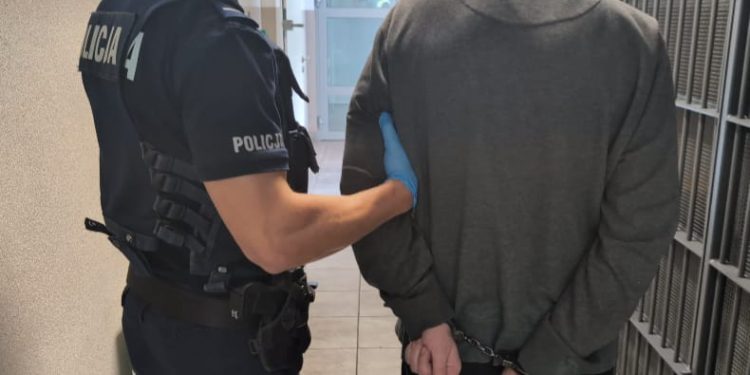 Mieszkaniec Gołdapi usłyszał 12 zarzutów 1 Fot. KPP Gołdap