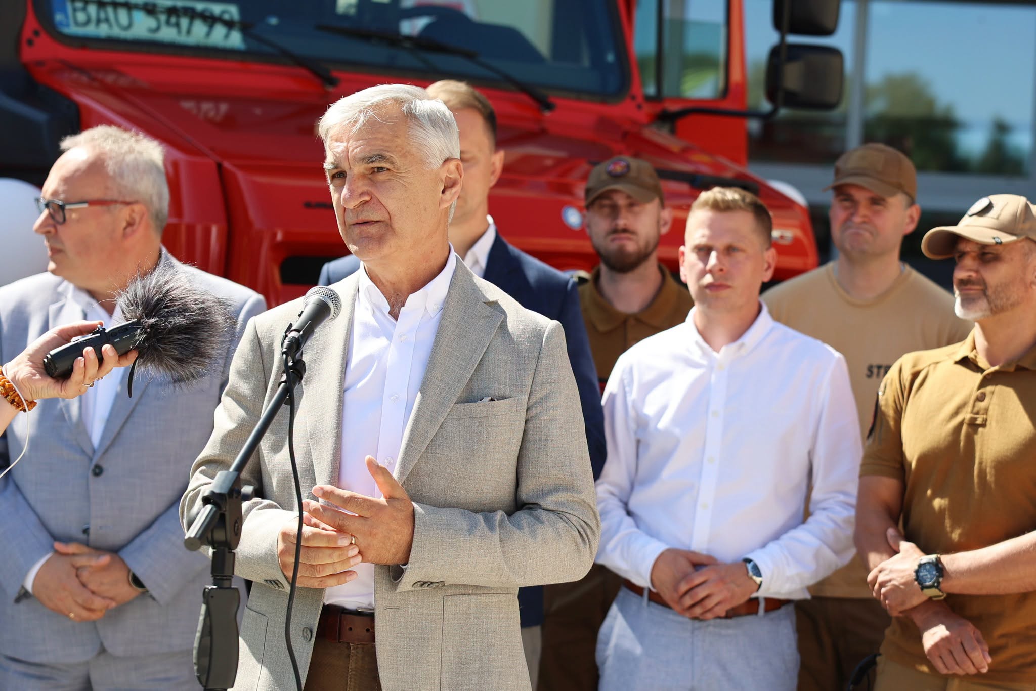 Specjalny pojazd dla OSP Augustów-Lipowiec 5 5 2