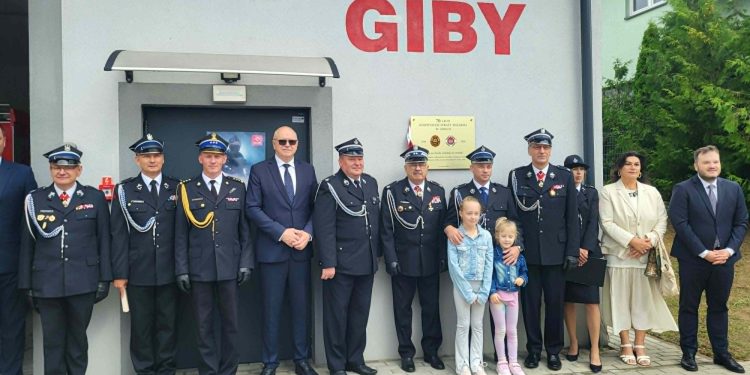 70-lecie świętowała dziś Ochotnicza Straża Pożarna w Gibach 1 6e60d0df d965 4a58 ba2f f165f7204ad1