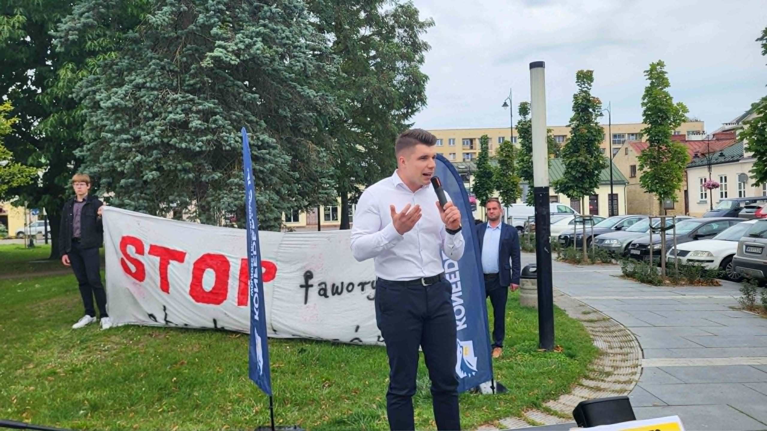 Protest Konfederacji: "Stop faworyzacji obcokrajowców" 7 8f576f70 6b6a 443e 9b0d 3578838f8ae6 scaled