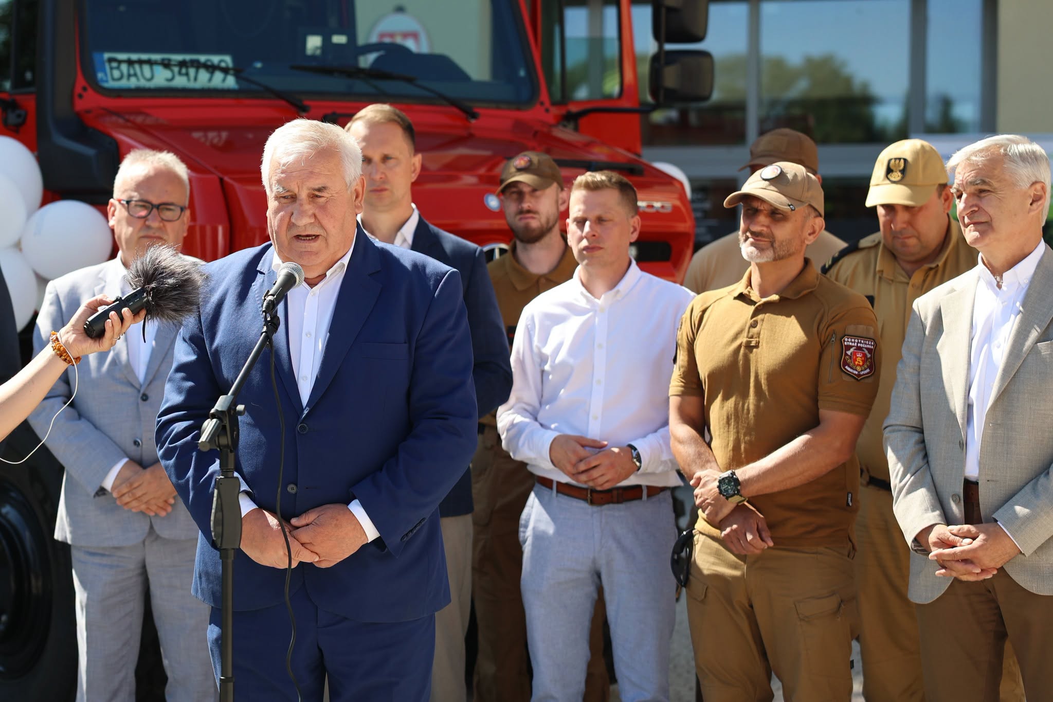 Specjalny pojazd dla OSP Augustów-Lipowiec 12 99