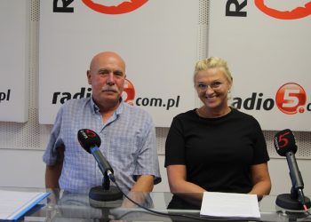 Zbliża się zaćmienie słońca i spektakl spadających gwiazd 2 Cim i Was na str