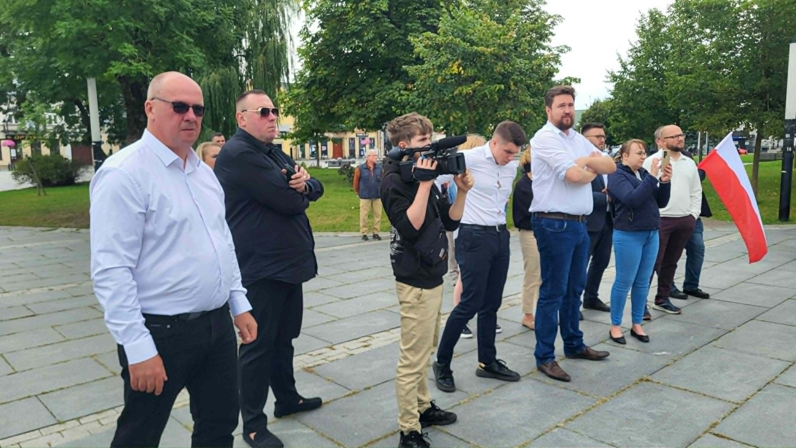 Protest Konfederacji: "Stop faworyzacji obcokrajowców" 5 a4520cd6 1825 4ef1 ba5d 8aaf870b9958 scaled