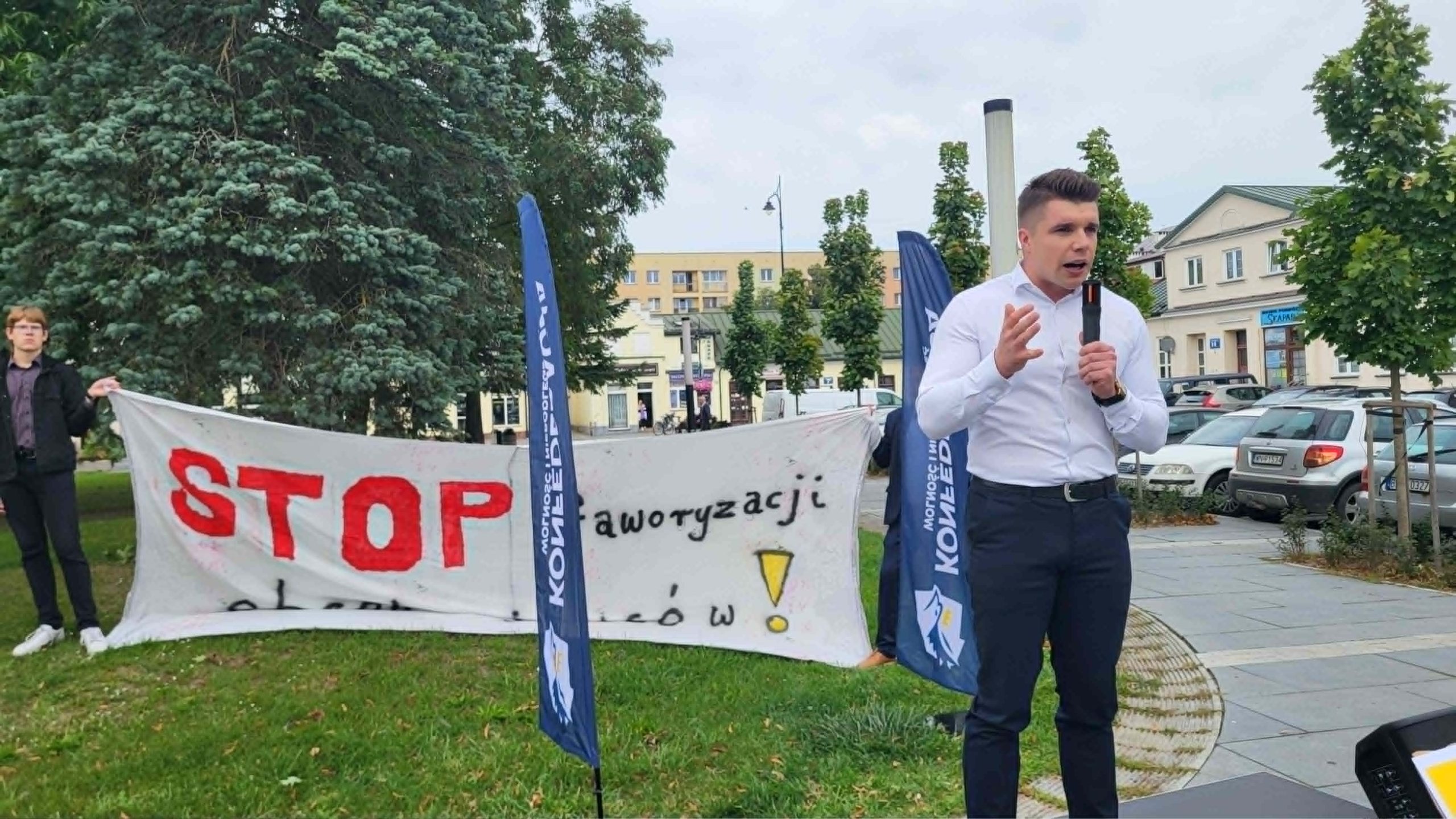 Protest Konfederacji: "Stop faworyzacji obcokrajowców" 8 c4ffa55e f9be 4c99 9937 9b8e8a080880 scaled