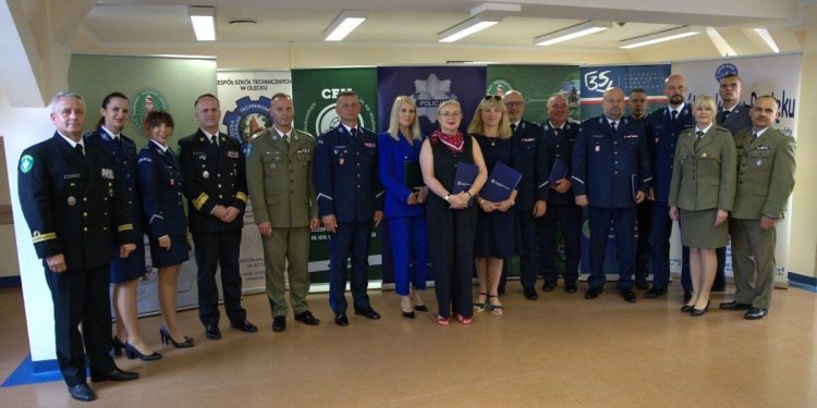 Nowe oddziały o profilu mundurowym 1 Fot. KWP Olsztyn
