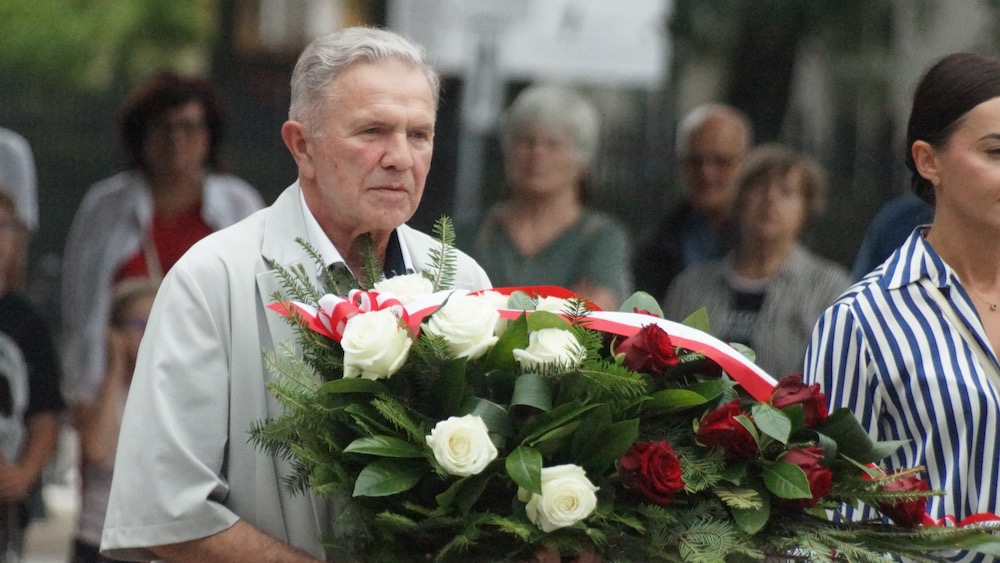Uroczystość w godzinę wybuchu Powstania Warszawskiego 13 warszawskie 14