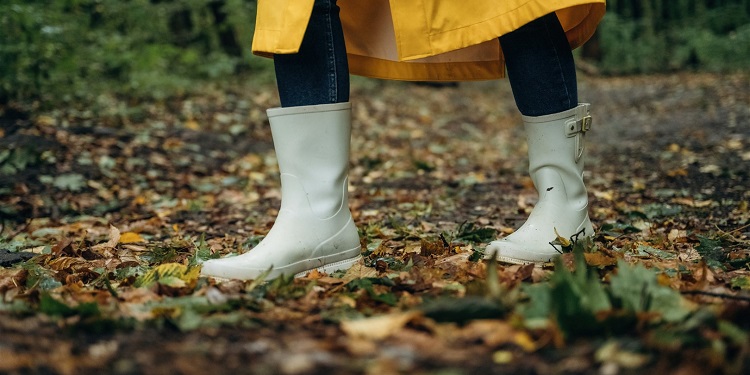 Wygodne damskie kalosze na deszcz – funkcjonalność w modnym wydaniu 1 wygodne damskie kalosze na deszcz funkcjonalnosc w modnym wydaniu