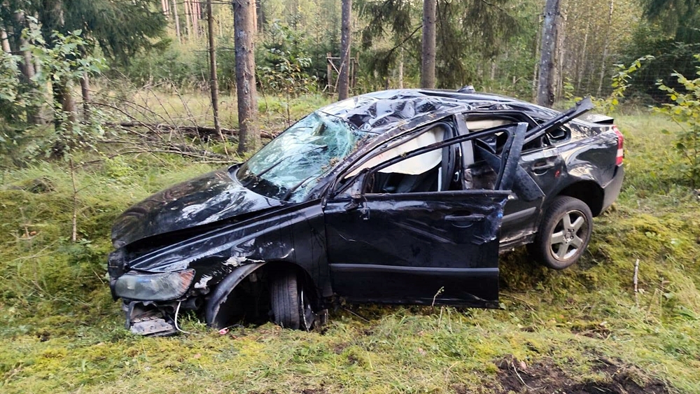 Dachowanie na trasie Tobołowo–Macharce 3 Dachowanie na trasie Tobolowo–Macharce 1