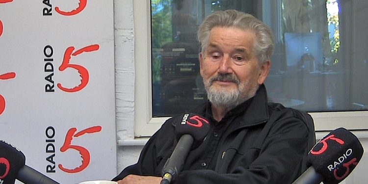 Wspominki 15-lecia istnienia UTW w Sejnach 1 Jerzy Nazaruk zalozyciel Uniwersytetu Trzeciego Wieku w Sejnach z Filia w Punsku