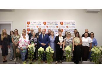 „Augustowskie ogrody i balkony przyjazne pszczołom 2026" 2 a9