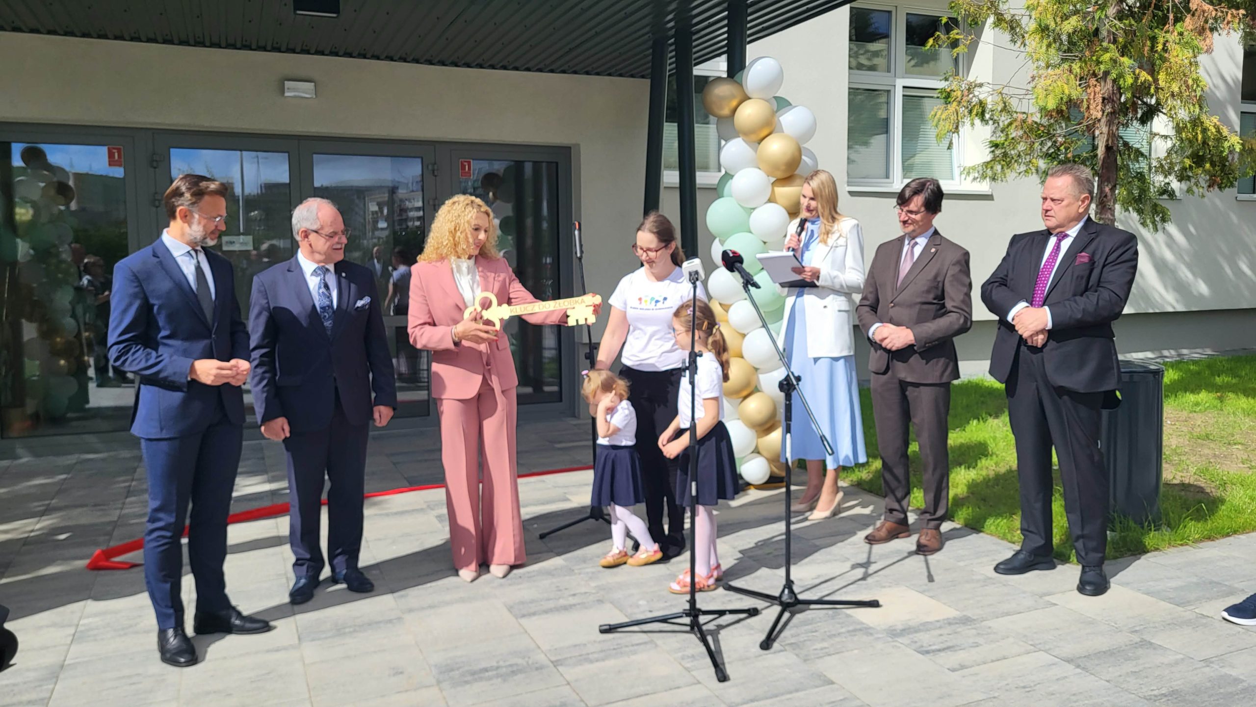 Otwarcie nowego, czwartego Żłobka Miejskiego 12 e53ba23a 5455 4189 adab 82978dd8f8fd scaled