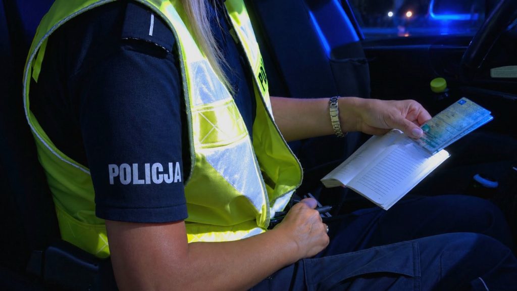 Nocna akcja policjantów. Posypały się mandaty 1 policja