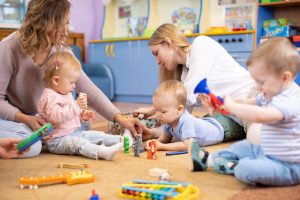 Bezpłatne warsztaty dla rodziców w Rucianem-Nidzie 4 shutterstock 1254020653