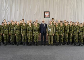 Złożyli ślubowanie. Przed nimi nowe wyzwania 4 Fot. WMOSG