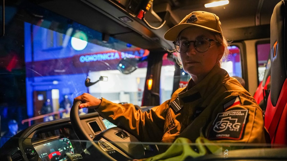 Fabrycznie nowy wóz ratowniczo-gaśniczy trafił do druhów z OSP Orzysz 7 zdj. OSP Orzysz 7