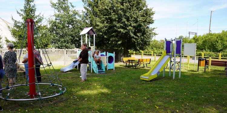 Nowe miejsca spotkań powstały gminach powiatu ełckiego 1 zdj. Starostwo Powiatowe w Ełku