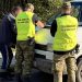 Kompletnie pijany ruszył busem po alkohol. Został zatrzymany przez patrol SG 10 zdj. W-MOSG