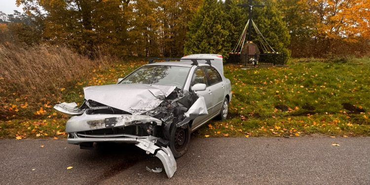 Wypadek w Juchnajciach 1 Fot. KPP Gołdap