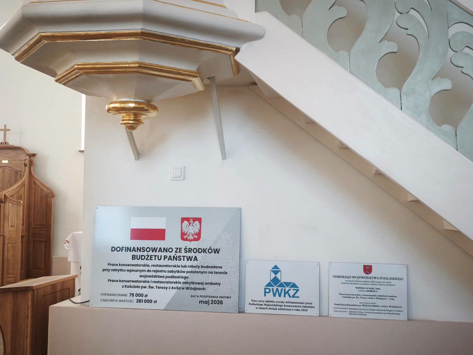 Wiżajny. Zabytkowa ambona w kościele odzyskała dawny blask 11 853153865 1797894701350708 1019726790091348131 n