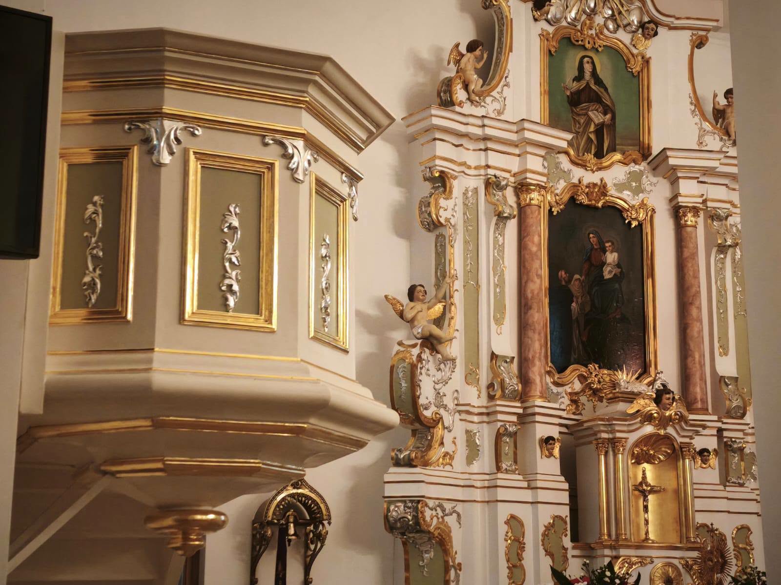 Wiżajny. Zabytkowa ambona w kościele odzyskała dawny blask 10 Parafia pw. św. Teresy z Avila w Wiżajnach