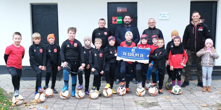 Zakończyły się prace remontowe na Stadionie Miejskim 1 foto: FB D. Krause