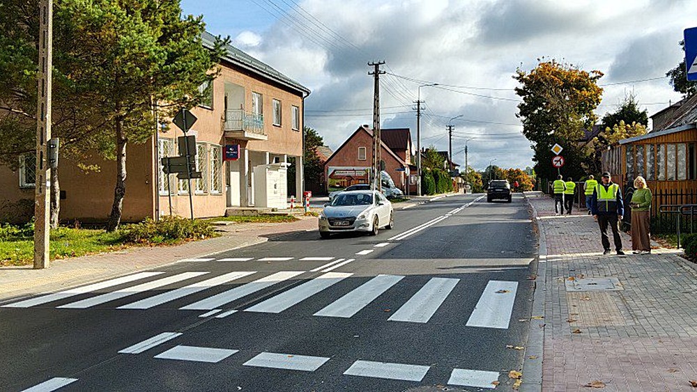 Koniec remontu drogi wojewódzkiej w Filipowie 3 Koniec remontu drogi wojewodzkiej w Filipowie 11