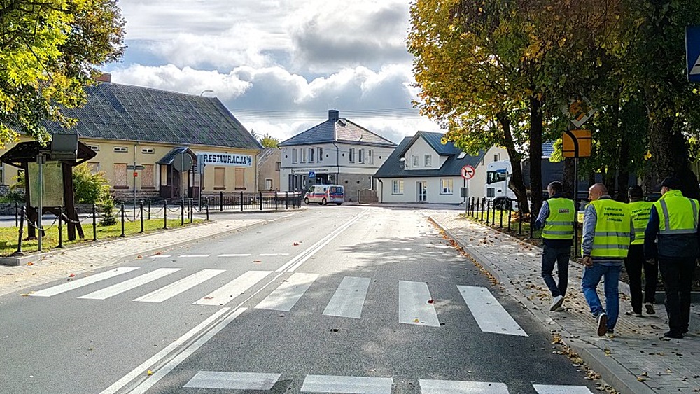 Koniec remontu drogi wojewódzkiej w Filipowie 6 Koniec remontu drogi wojewodzkiej w Filipowie 7