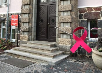 Ełcki ratusz będzie podświetlony na różowo 3 Fot. UM w Ełku