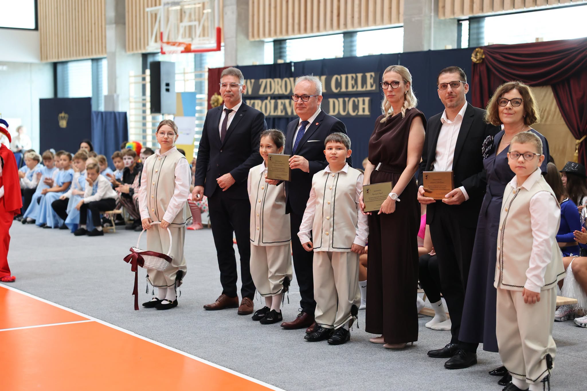 Nowa hala sportowa przy SP 2 otwarta 3 PlPL