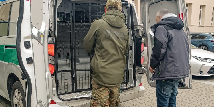 Nie przestrzegali prawa, musieli opuścić nasz kraj 1 Fot. WMOSG