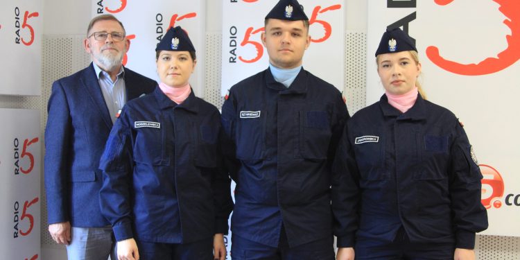 Uczniowie z ełckiej szkoły ZDZ na podium 1 muszt1