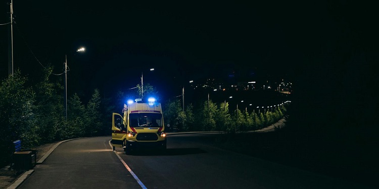 Lampa zespolona LED w pojazdach służb – co powinien sprawdzić integrator? 1 Źródło: pexels.com