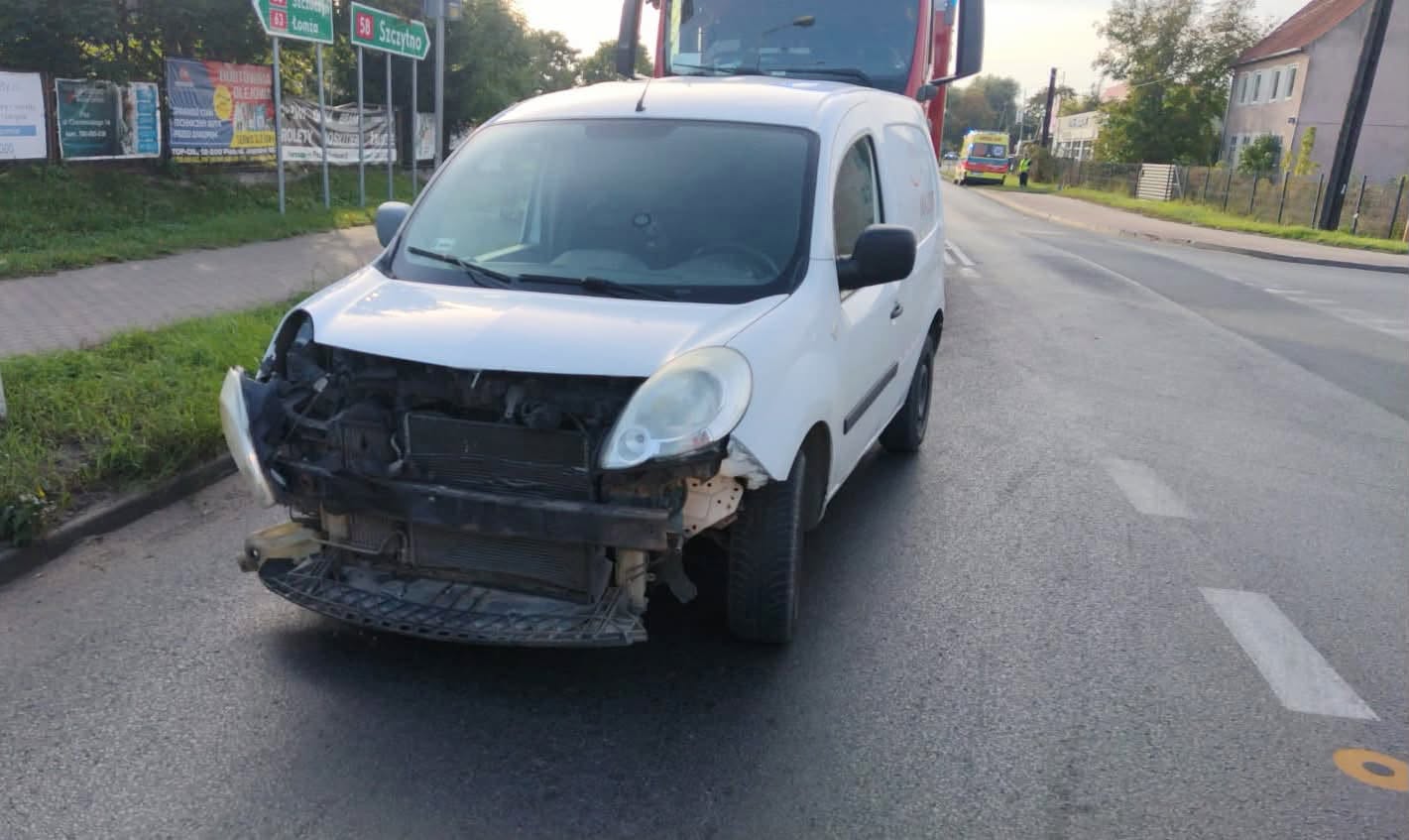 Zderzenie motocyklisty z osobówką 2 sam